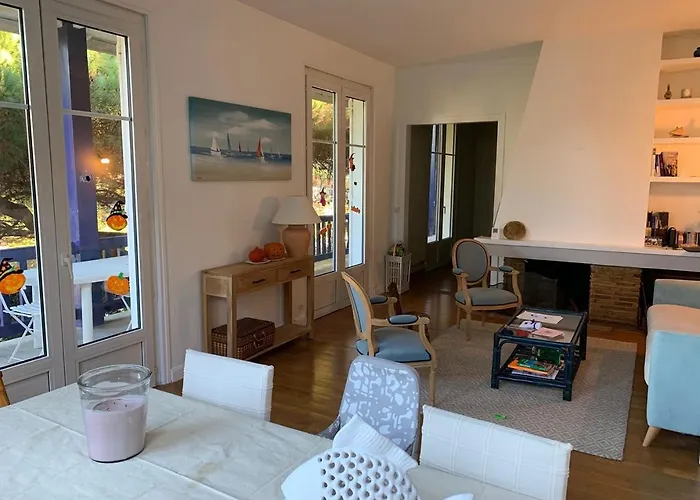 Kerjoa - Maison Familiale Avec Grand Jardin 펜션 아르카숑