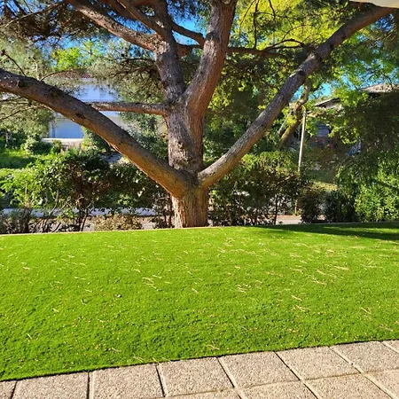 Kerjoa - Maison Familiale Avec Grand Jardin *