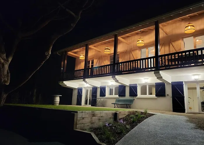 Kerjoa - Maison Familiale Avec Grand Jardin Feriehus